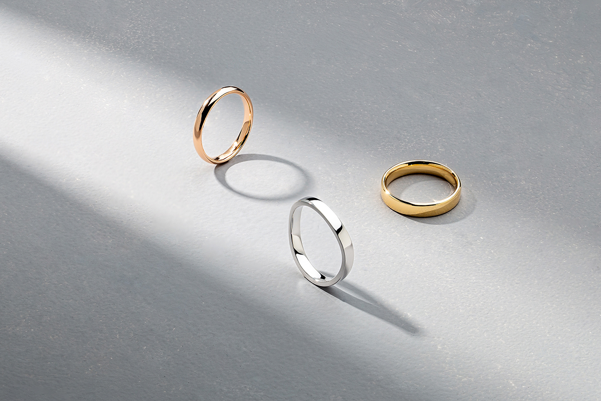 結婚指輪はダイヤなしでもいいの？ダイヤあり・なしのそれぞれのメリットを徹底解説！
