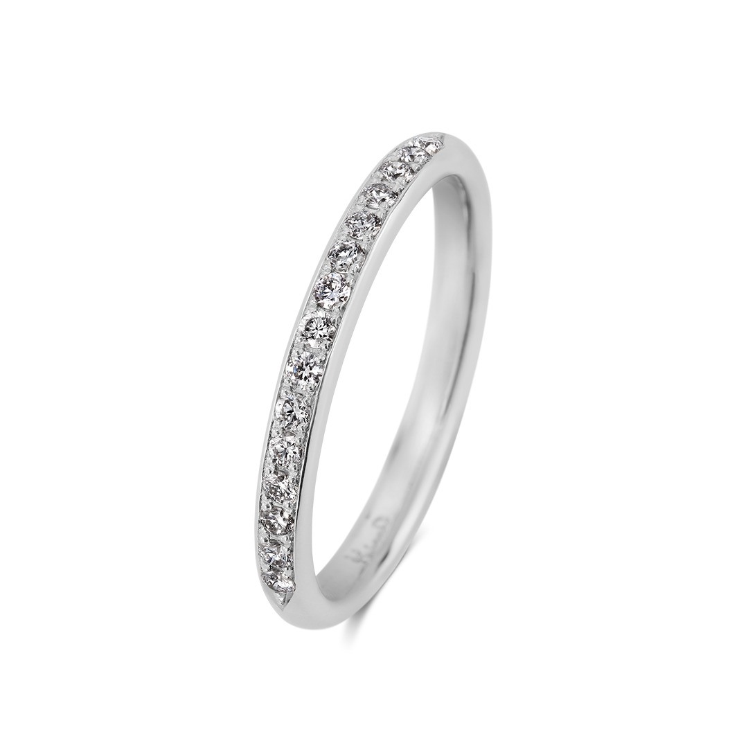 LATREIA ケラス ダイヤモンド リング 0.11CT