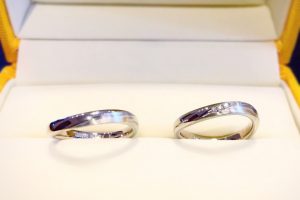 木目金の結婚指輪